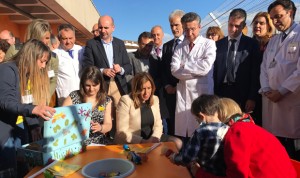 Susana Díaz apuesta por humanizar la sanidad pública andaluza