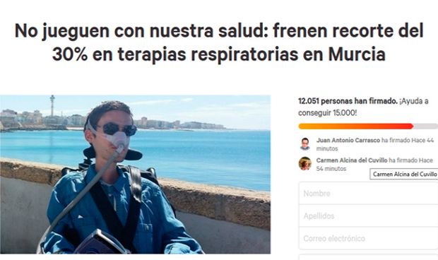 Los pacientes logran 12.000 firmas contra el concurso de TRD de Murcia 