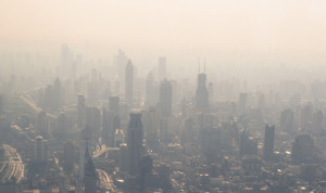 Los 'picos' de contaminación aumentan los ingresos por esquizofrenia 