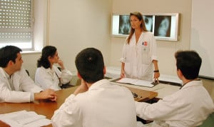 Los profesores de Medicina no saben si ponen exámenes muy difíciles
