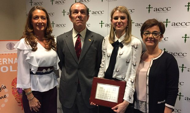 Los radiólogos premian la investigación en cáncer del Miguel Servet