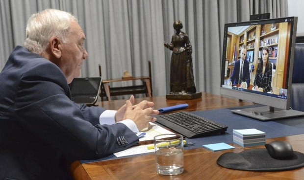 Los reyes de España felicitan a la Enfermería en su día internacional