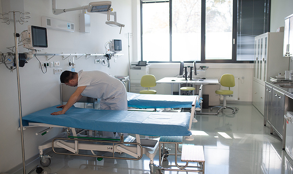 Los TCAE son profesión sanitaria, según los lectores de Redacción Médica