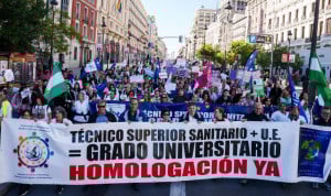 Los técnicos, confiados en regularles como profesión titulada en la LOPS