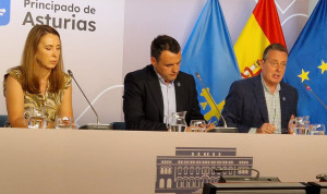  Cristina González, Guillermo Peláez y Marcelino Marcos, sobre estudiar Medicina gratis en Asturias
