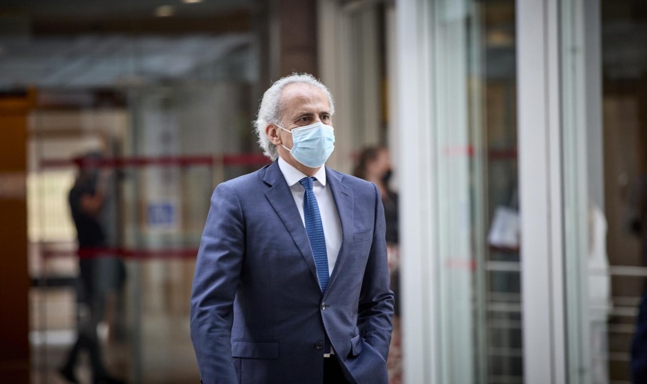 Madrid abre el jueves la autocita para vacunarse del Covid a mayores de 35