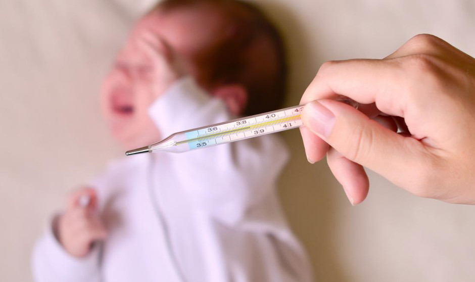 La Comunidad de Madrid compra 44.000 vacunas contra la bronquiolitis y neumonía para bebés de hasta 6 meses