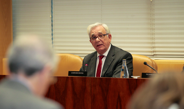 Madrid decreta la compra centralizada de los fármacos para el Sermas