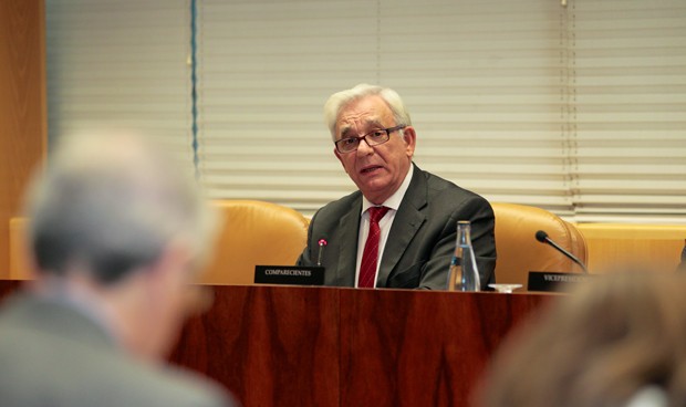 Madrid decreta la compra centralizada de los fármacos para el Sermas