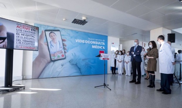 Madrid incorpora nuevos hospitales a las videoconsultas con especialistas