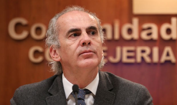 Madrid pide un auto de aclaración a la Justicia al suspender su plan Covid