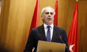 Madrid quiere estabilizar al 92% de la plantilla del Sermas antes de 2025