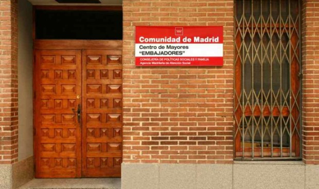Madrid reabre los centros de mayores con cita previa y medidas Covid