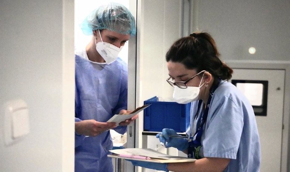 Madrid resuelve la OPE enfermera de 2018 con más de 19.000 aspirantes