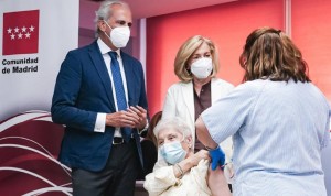 Madrid vacuna ya de la cuarta dosis covid y espera a octubre para la gripe