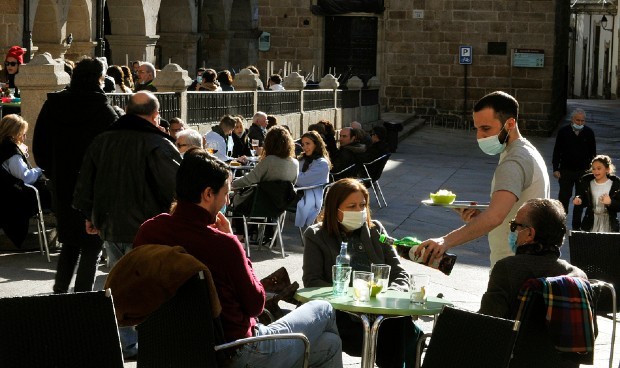 Mapa restricciones Galicia: los 'concellos' que reabren bares y movilidad