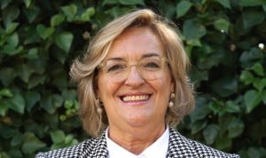  Maria Teresa Lluch, decana de la Facultad de Enfermería de la UB, se ha convertido en la nueva decana de la Facultad de Enfermería de la Universitat de Barcelona (UB)