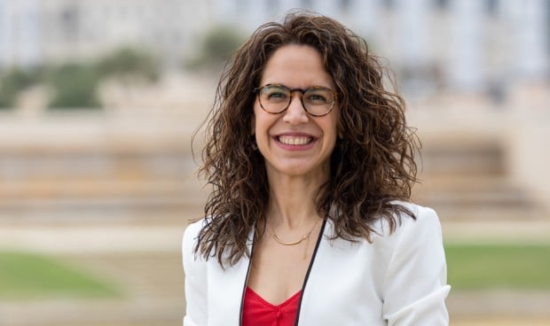 Jaume Collboni confía en la enfermera Marta Villanueva Cendán para ser la regidora de Salut