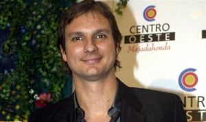 Más de 3.400 personas piden a Cárdenas que se retracte sobre las vacunas