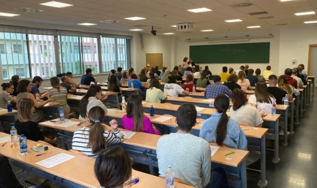 Los exámenes de Enfermería de la Oferta de Empleo Público del SAS se celebran este sábado