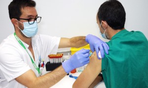 Más del 80% de la plantilla del Hospital de Torrejón, vacunada de la gripe