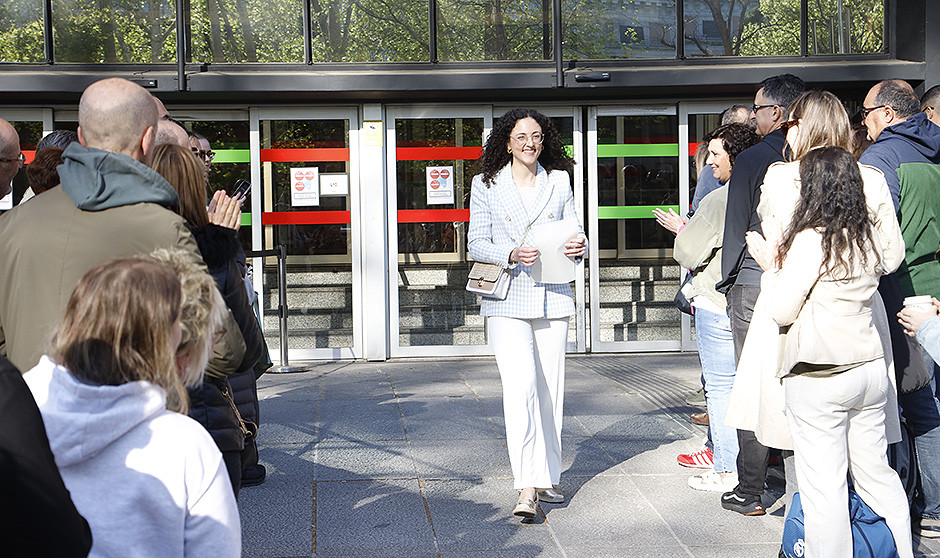 Matrona agota casi la mitad de sus plazas en la primera adjudicación EIR