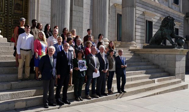 Mayora en el Congreso para derogar el Real Decreto 16/2012 antes de 2020