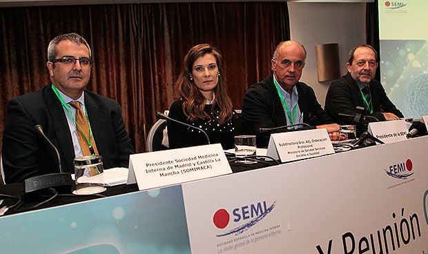 Medicina Interna, referencia española en patologías autoinmunes sistémicas 