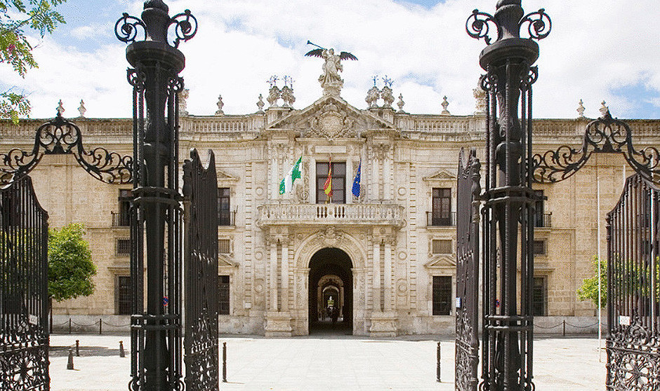 El grado sanitario con la nota de corte más alta de España no es Medicina