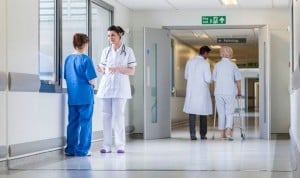 El Sindicato Médico Andaluz critica el paso de competencias de médicos a Enfermería.