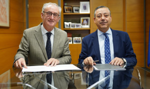 Médicos y dentistas prorrogan su acuerdo de colaboración hasta 2027