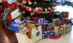 Menarini dona regalos a niños en riesgo de exclusión social