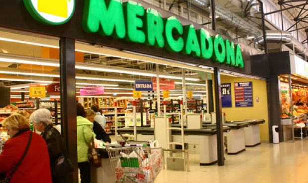 Mercadona busca licenciados en Medicina "con disponibilidad para viajar"