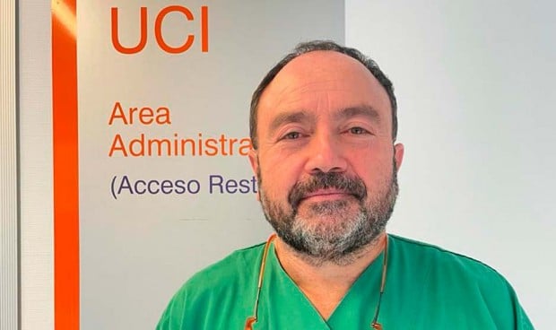Medicina Intensiva del Hospital de Lugo, jefe de Sección, Miguel Ángel Fernández.