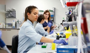 El grupo Miranza, al frente de diferentes estudios multicéntricos sobre distrofia endotelial de Fuchs y miopía magna. Al detalle en Redacción Médica