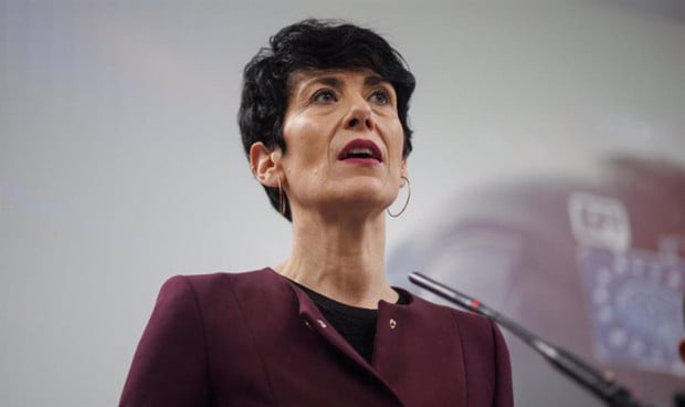 Elma Saiz, ministra de Seguridad Social, que insiste en que adaptar las condiciones de trabajo es prioritario a la prejubilación con coeficientes reductores en sanidad
