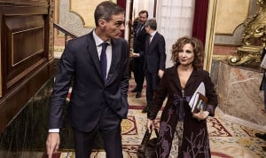 El Gobierno de Sánchez se apoya en la Justicia para abordar el pago de guardias médicas.