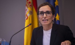 La ministra de Sanidad, Mónica García, corrige a Pablo Motos por recomendar una pseudoterapia de regeneración celular