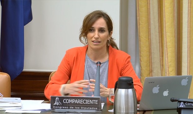 Mónica García: "Necesitamos Enfermería especializada, derrochamos talento"