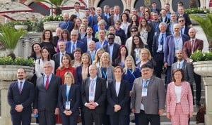  Mónica García en el foro 'Reimaginar una economía para sociedades resilientes y más saludables'