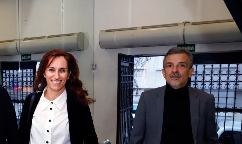 Mónica García y su mano derecha ministerial debaten sobre la vivienda