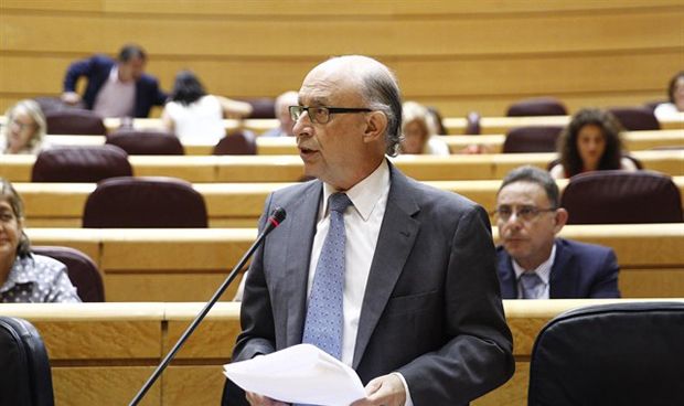 Montoro avanza nuevo pacto con los laboratorios y ampliacin a ms sectores