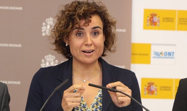 Montserrat anima a "seguir remando" para conseguir la EMA para Barcelona