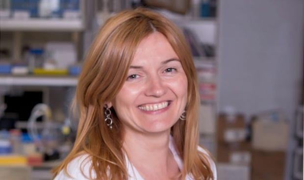 Una enfermera al frente de los profesionales sanitarios catalanes