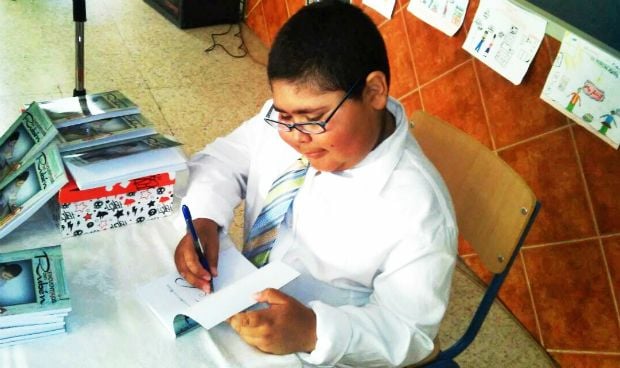 Muere Rubén Darío, el niño que escribía libros para combatir el dolor