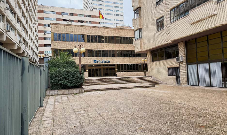 Muface prepara la 'vuelta al cole' con protestas y nuevos mutualistas