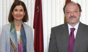 Murcia cesa a su directora de Farmacia y a su director de Salud Pública