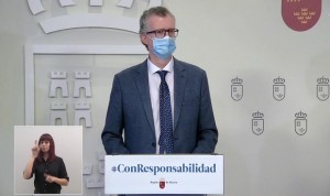 Murcia renueva al completo su cúpula de Sanidad por la vacunación irregular