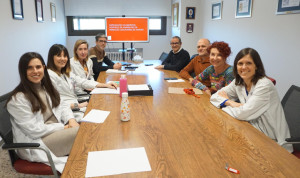 Profesionales del Área de Salud de Tudela, la Subdirección de Farmacia y Prestaciones del SNS-O y del Colegio de Farmacéuticos de Navarra que colaboran en este programa de dispensación.