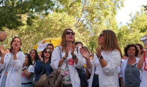 Navarra negocia la jornada médica para intentar frenar la huelga